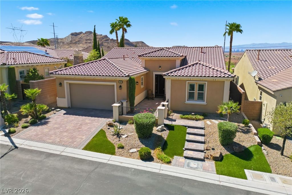 19 Contrada Fiore Drive, Henderson, NV 89011 — photo 2