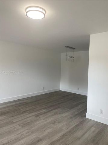 13455 SW 9th Ct 203J, Pembroke Pines, FL 33027