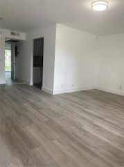 13455 SW 9th Ct 203J, Pembroke Pines, FL 33027