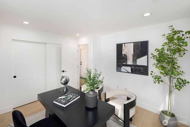 9024 Corliss Avenue N, Seattle, WA 98103