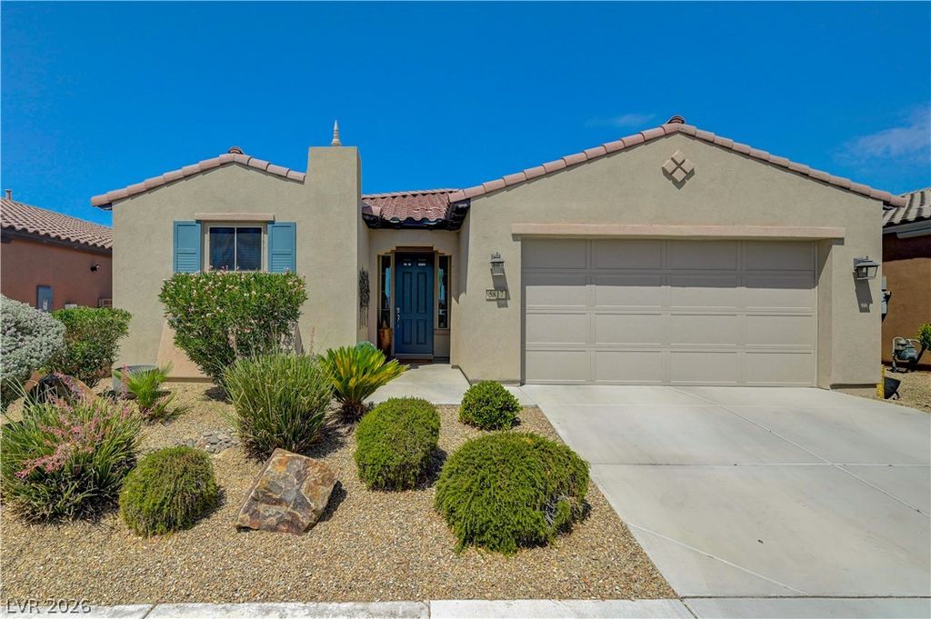 5817 Summit Greens Street, North Las Vegas, NV 89081 — photo 2