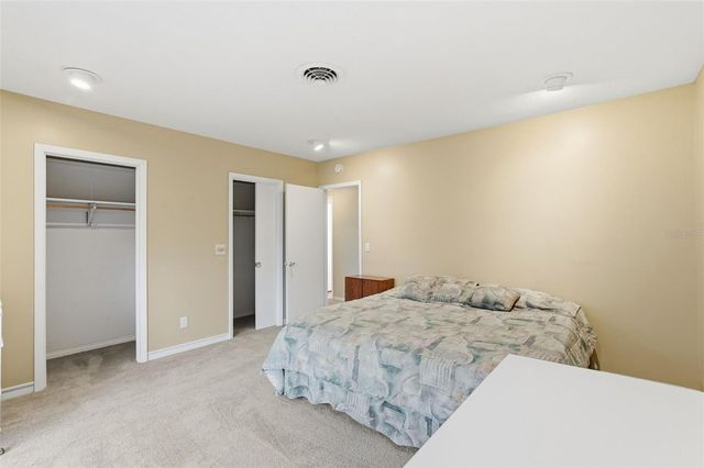 1000 N SHORE DRIVE NE 2, St Petersburg, FL 33701