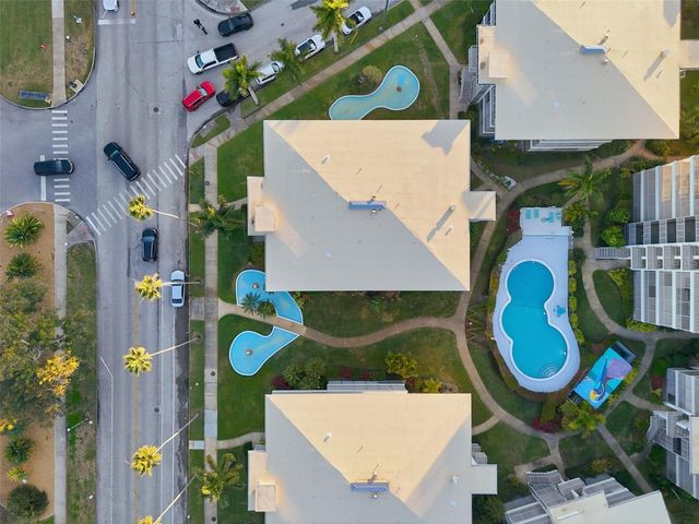 1000 N SHORE DRIVE NE 2, St Petersburg, FL 33701