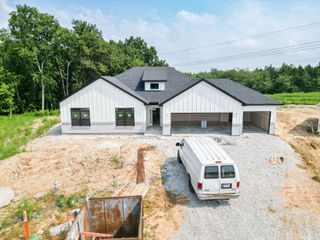 2001 STONE MOUNTAIN CT, Columbia, MO 65201