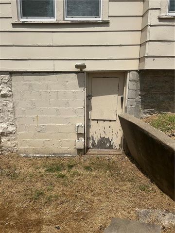 72 S 19th Street, Kansas City, KS 66102