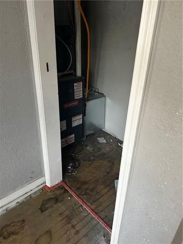 72 S 19th Street, Kansas City, KS 66102