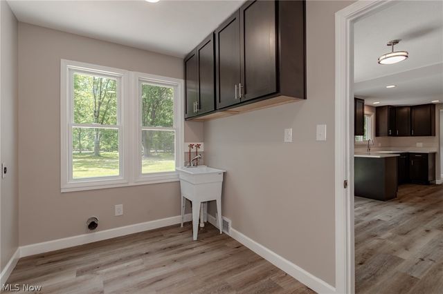 2986 Bishop Road, Willoughby Hills, OH 44092