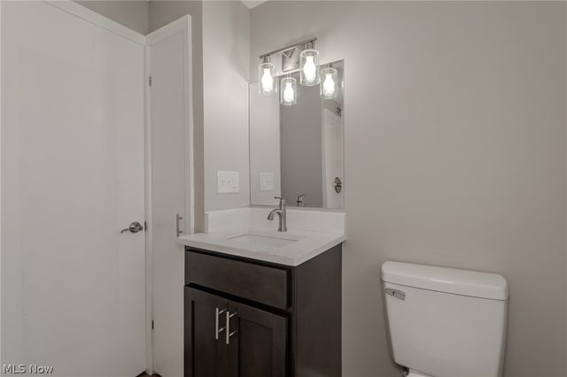 2986 Bishop Road, Willoughby Hills, OH 44092