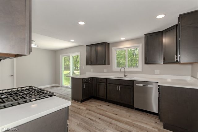 2986 Bishop Road, Willoughby Hills, OH 44092