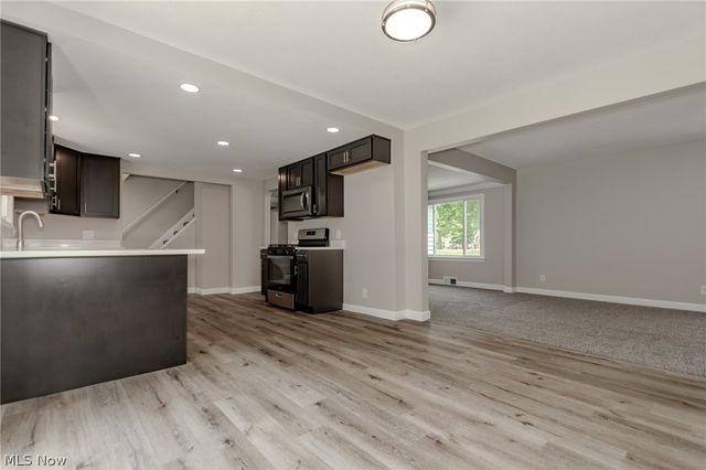 2986 Bishop Road, Willoughby Hills, OH 44092