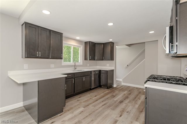 2986 Bishop Road, Willoughby Hills, OH 44092
