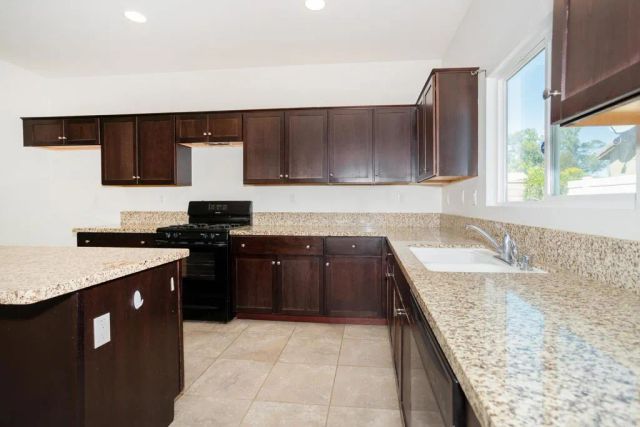 26812 Rodeo Court, Winchester, CA 92596