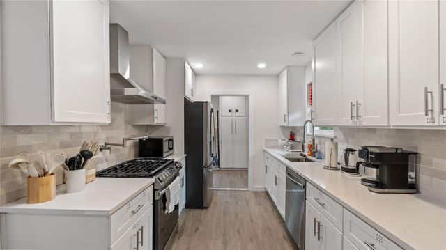11603 Eubank DR, Austin, TX 78758