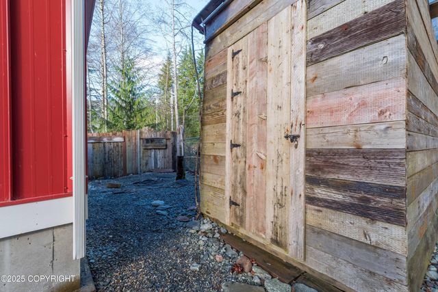 1296 E 5th Street, Ketchikan, AK 99901