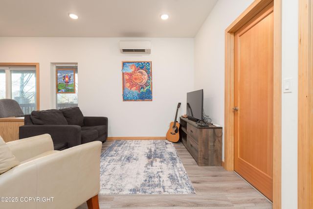 1296 E 5th Street, Ketchikan, AK 99901