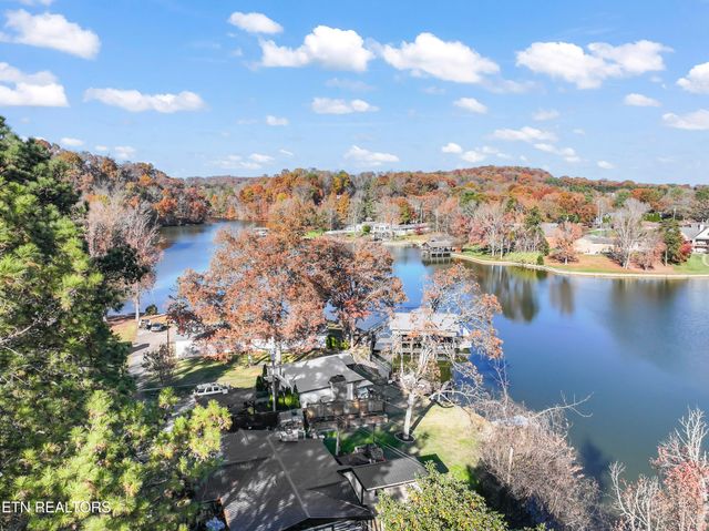 10077 Westland Drive, Knoxville, TN 37922