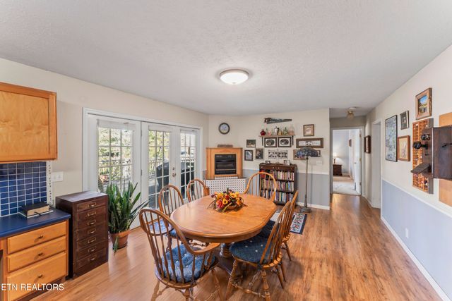 10077 Westland Drive, Knoxville, TN 37922