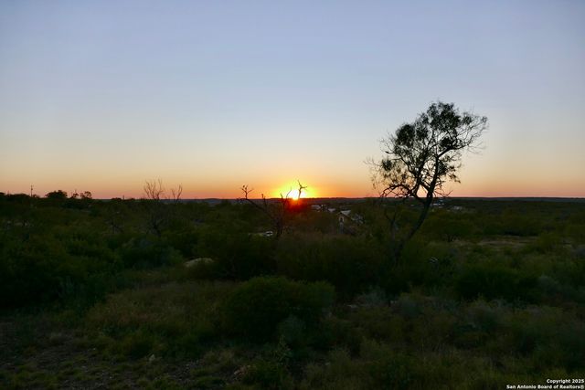 543 County Road 5781, Castroville, TX 78009