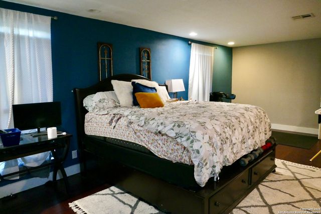 543 County Road 5781, Castroville, TX 78009