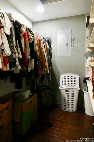 543 County Road 5781, Castroville, TX 78009