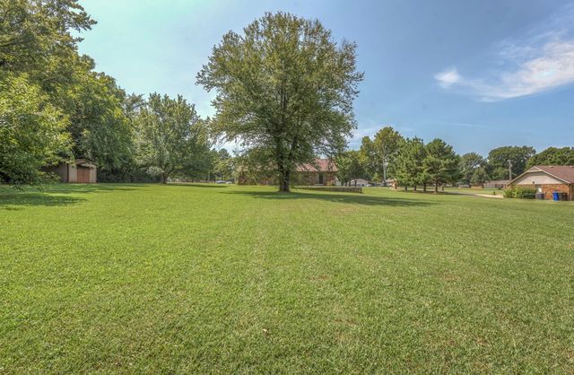 16725 E 127th Street S, Broken Arrow, OK 74011