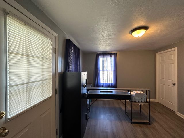 10367 Quaker Road, Fredericktown, OH 43019