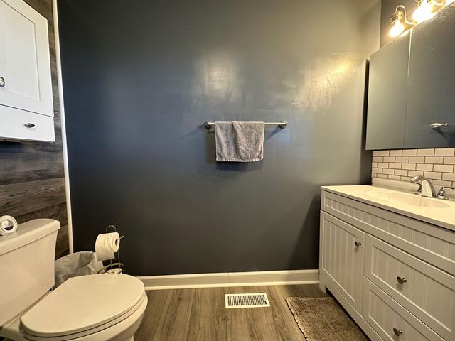 10367 Quaker Road, Fredericktown, OH 43019