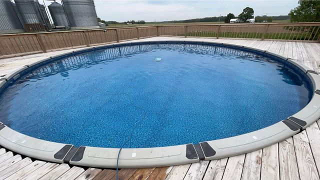 10367 Quaker Road, Fredericktown, OH 43019