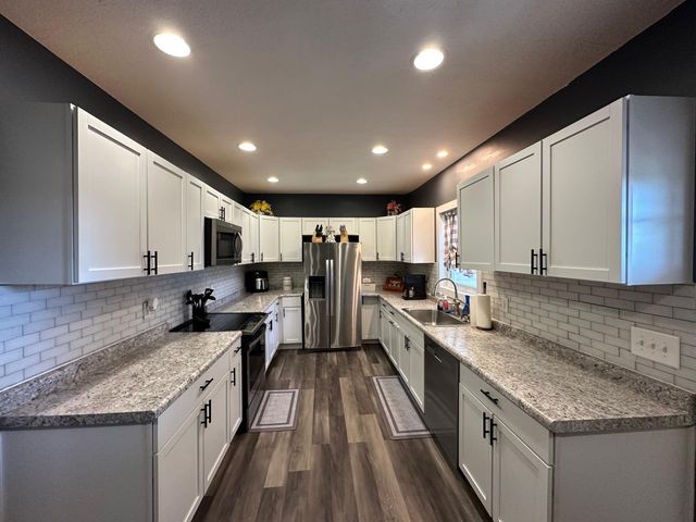 10367 Quaker Road, Fredericktown, OH 43019