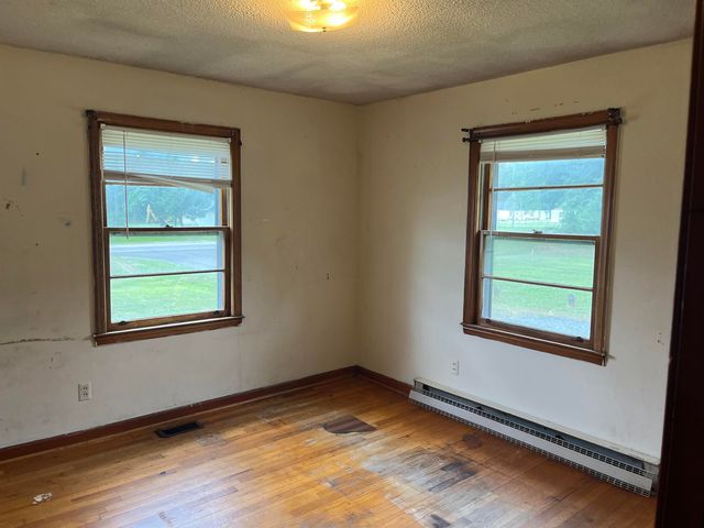 908 Martin Luther King Dr., Andrews, SC 29510
