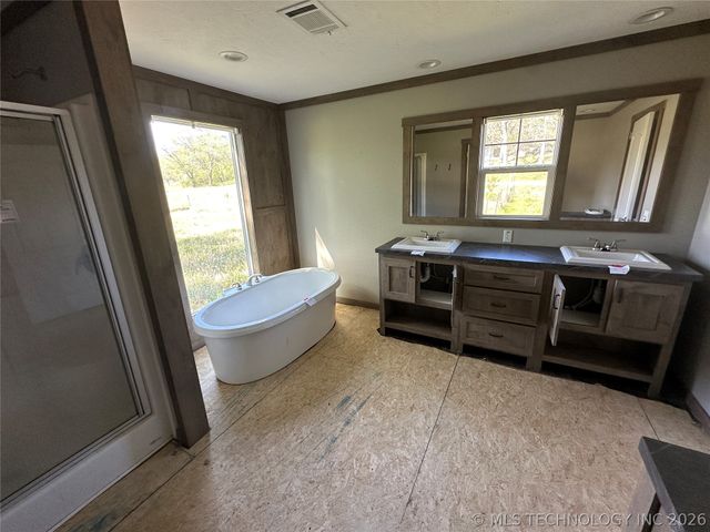 19404 E 480 Road, Claremore, OK 74019