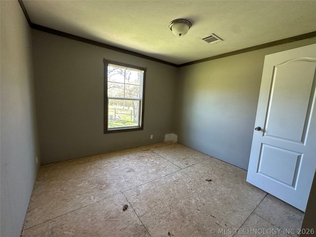19404 E 480 Road, Claremore, OK 74019