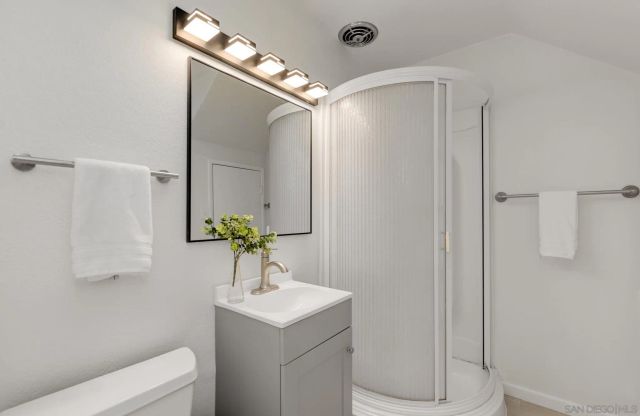 268 H D, Chula Vista, CA 91910