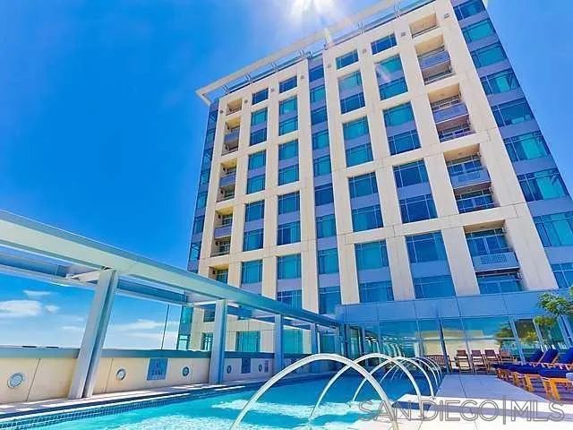 165 6Th 2301, San Diego, CA 92101