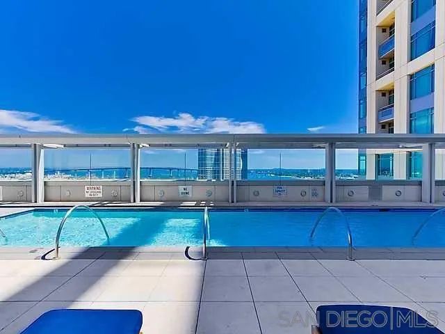 165 6Th 2301, San Diego, CA 92101