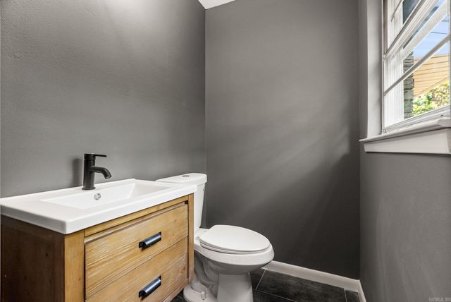 4 Pilot Point Place, Little Rock, AR 72205