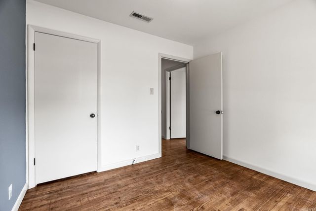 4 Pilot Point Place, Little Rock, AR 72205