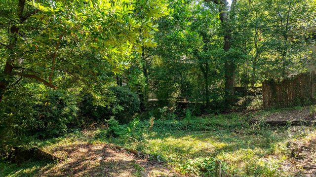 4 Pilot Point Place, Little Rock, AR 72205