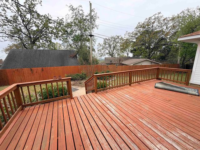 508 W A Avenue, North Little Rock, AR 72116