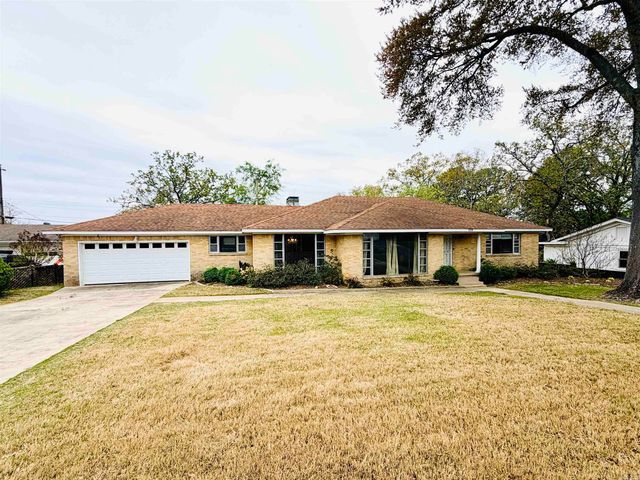 508 W A Avenue, North Little Rock, AR 72116