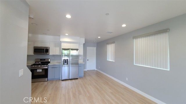 142 W 84th, Los Angeles, CA 90003