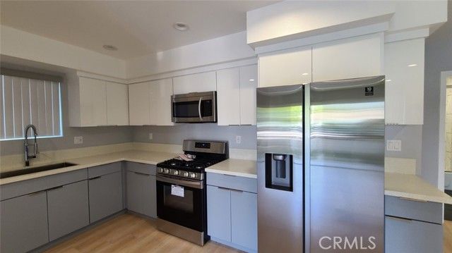 142 W 84th, Los Angeles, CA 90003