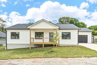 112 Peyton Elaine Road, Clyde, NC 28721