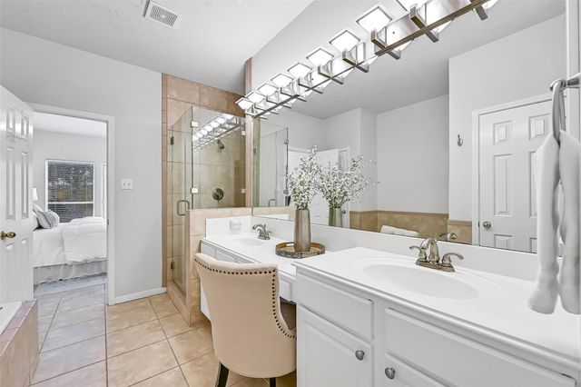 1408 S Friendswood Drive 101, Friendswood, TX 77546