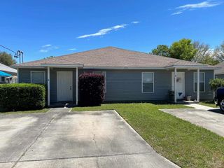 5222 A & B Medina Rd A & B, Pensacola, FL 32507