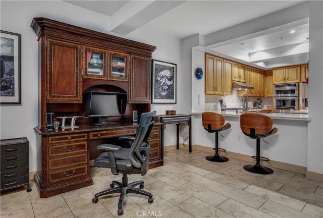 201 E Angeleno 105, Burbank, CA 91502