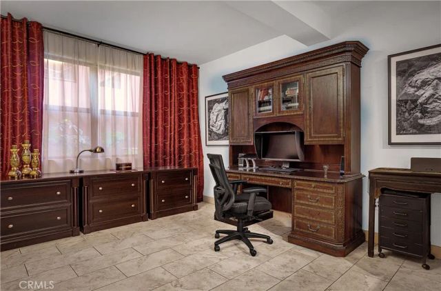 201 E Angeleno 105, Burbank, CA 91502