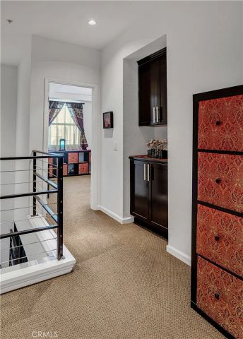 201 E Angeleno 105, Burbank, CA 91502