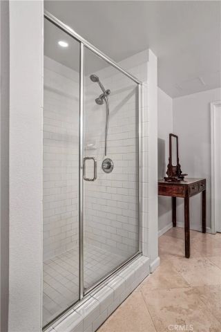201 E Angeleno 105, Burbank, CA 91502