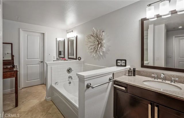 201 E Angeleno 105, Burbank, CA 91502
